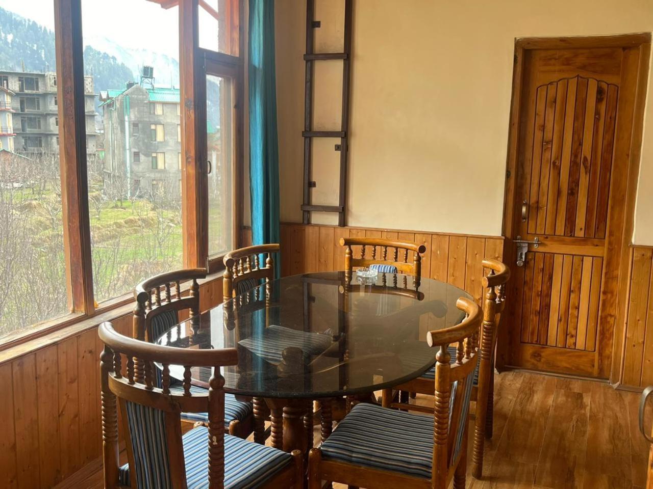 Mrikula Cottage 마날리 외부 사진